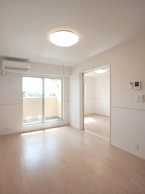 のマンスリーマンション・ウィークリーマンション「アルカンシエル 205・洋室(No.1314225)」メイン画像