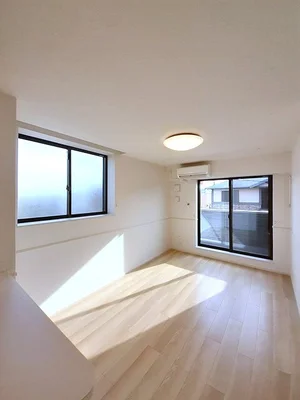 のマンスリーマンション・ウィークリーマンション「オプス多肥　壱 201・洋室(No.1314313)」メイン画像