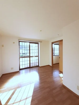 のマンスリーマンション・ウィークリーマンション「サイドヒル　Ａ 203・洋室(No.1314320)」メイン画像