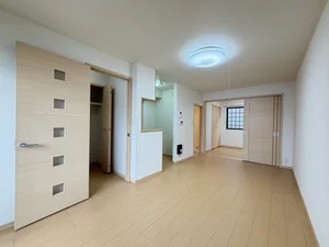 のマンスリーマンション・ウィークリーマンション「カーサ　プラシードⅠ 105・洋室(No.1314334)」メイン画像