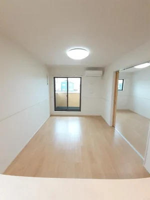 のマンスリーマンション・ウィークリーマンション「ＡＲＭＡＧＮＡＣ　Ａ 206・洋室(No.1314358)」メイン画像