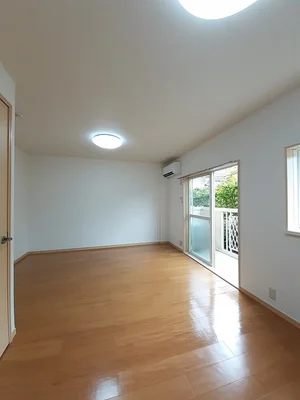 のマンスリーマンション・ウィークリーマンション「ファミール砂岡 103・洋室(No.1314377)」メイン画像