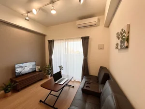 福岡県のマンスリーマンション・ウィークリーマンション「🚃JR筑前前原駅から徒歩３分🚃✨新築マンション✨イージーステイ糸島１ 203・1DK(No.1314387)」メイン画像