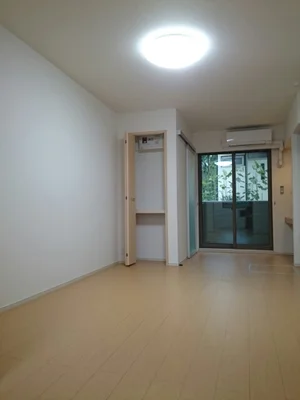 のマンスリーマンション・ウィークリーマンション「フラン　カギトリ 102・洋室(No.1314652)」メイン画像