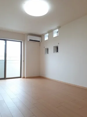 のマンスリーマンション・ウィークリーマンション「ルミエールⅡ 205・洋室(No.1314766)」メイン画像