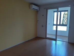 のマンスリーマンション・ウィークリーマンション「エーヴィヒ・ヴォール　Ｂ 102・洋室(No.1314847)」メイン画像