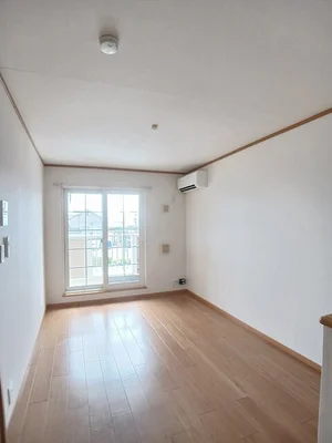 のマンスリーマンション・ウィークリーマンション「ビューレインボーⅢ 202・洋室(No.1314952)」メイン画像