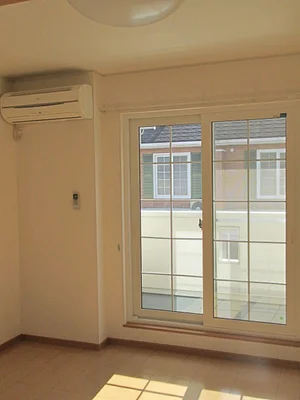 のマンスリーマンション・ウィークリーマンション「ソレイユ下畷Ａ 203・洋室(No.1314956)」メイン画像