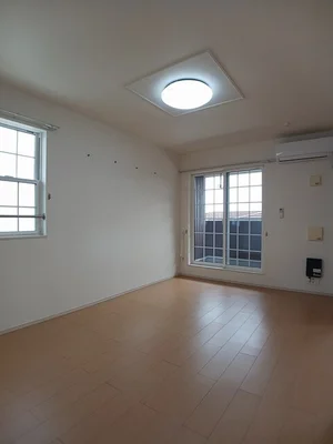 のマンスリーマンション・ウィークリーマンション「アニメート　塩津Ⅱ 203・洋室(No.1314963)」メイン画像