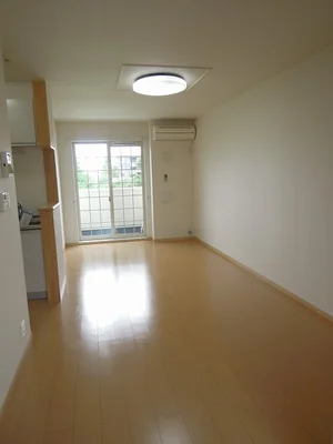 のマンスリーマンション・ウィークリーマンション「ラ・シュー・エズカ 101・洋室(No.1315026)」メイン画像