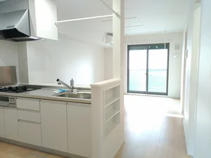 のマンスリーマンション・ウィークリーマンション「クレストール秋桜Ⅱ 102・洋室(No.1315044)」メイン画像