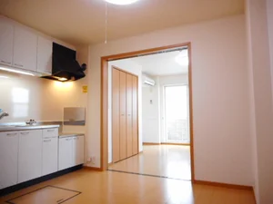 のマンスリーマンション・ウィークリーマンション「シーカンⅡ 110・洋室(No.1315138)」メイン画像