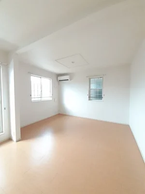 のマンスリーマンション・ウィークリーマンション「スペランツァⅠ 203・洋室(No.1315256)」メイン画像