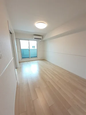 のマンスリーマンション・ウィークリーマンション「ラルーチェ畠敷　Ⅰ 203・洋室(No.1315287)」メイン画像