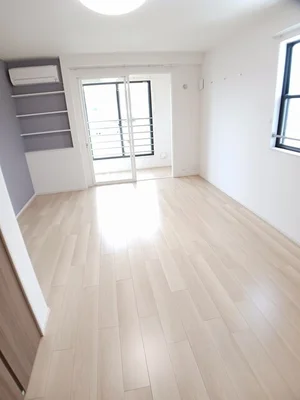 のマンスリーマンション・ウィークリーマンション「ル・オーゴ　Ⅱ 204・洋室(No.1315295)」メイン画像