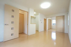 のマンスリーマンション・ウィークリーマンション「セレーノ洞海Ⅱ 105・洋室(No.1315313)」メイン画像