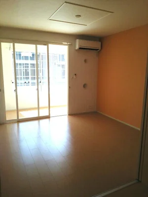 のマンスリーマンション・ウィークリーマンション「プレッソ・スクオラ 102・洋室(No.1315356)」メイン画像