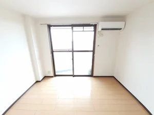 日進市のマンスリーマンション・ウィークリーマンション「ジュネス香久山 302・洋室(No.1315424)」メイン画像