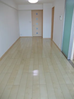 のマンスリーマンション・ウィークリーマンション「トパーズ諏訪野 503・洋室(No.1315444)」メイン画像