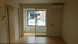 山形県のマンスリーマンション・ウィークリーマンション「ヴィラ　サン　ジョヴァンニＣ 101・洋室(No.1315481)」メイン画像