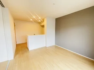 のマンスリーマンション・ウィークリーマンション「スタンドリバーⅢ 202・洋室(No.1315488)」メイン画像