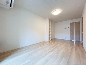 のマンスリーマンション・ウィークリーマンション「サリーチェ唐津 102・洋室(No.1315493)」メイン画像