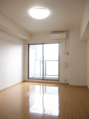 のマンスリーマンション・ウィークリーマンション「Ｕ．Ｓ．Ｓ　ニモイ 507・洋室(No.1315520)」メイン画像