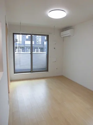 のマンスリーマンション・ウィークリーマンション「ゴールドリング池田Ⅰ 202・洋室(No.1315543)」メイン画像