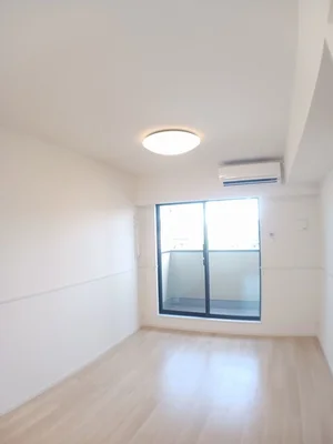 鳥取県のマンスリーマンション・ウィークリーマンション「ヒカルサ境港外江町イーストⅠ 204・洋室(No.1315553)」メイン画像