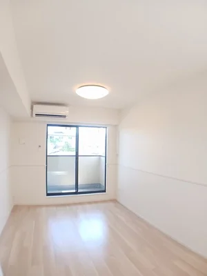 境港市のマンスリーマンション・ウィークリーマンション「ヒカルサ境港外江町イーストⅠ 201・洋室(No.1315554)」メイン画像