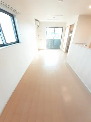 のマンスリーマンション・ウィークリーマンション「カシーヌ　ショコラⅢ 103・LDK(No.1315591)」メイン画像