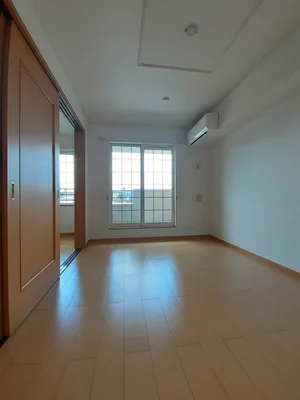 のマンスリーマンション・ウィークリーマンション「フォンテーヌ小倉Ｃ 202・洋室(No.1315673)」メイン画像