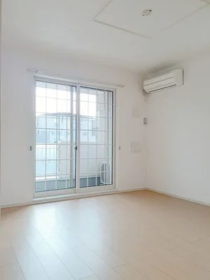 のマンスリーマンション・ウィークリーマンション「パーシモンフィールド 101・洋室(No.1315726)」メイン画像