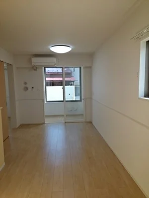 のマンスリーマンション・ウィークリーマンション「ルポール２番館 103・洋室(No.1315736)」メイン画像