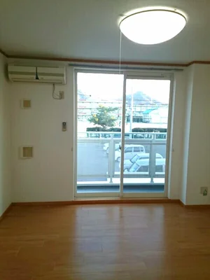 のマンスリーマンション・ウィークリーマンション「シャン・ミリューⅡＣ 202・洋室(No.1315754)」メイン画像