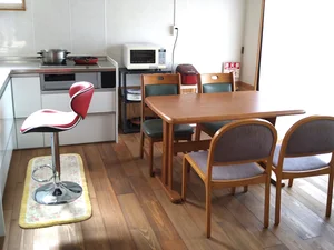 のマンスリーマンション・ウィークリーマンション「【駐車場あり／６名入居可】ゆったり戸建てマンスリー 戸建て(No.1315966)」メイン画像