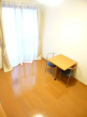 のマンスリーマンション・ウィークリーマンション「レオパレスあずみの森 105(No.1316075)」メイン画像