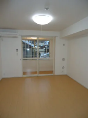 のマンスリーマンション・ウィークリーマンション「ブリーゼ元町Ⅱ 103・洋室(No.1316143)」メイン画像