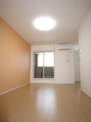 のマンスリーマンション・ウィークリーマンション「ブリーズ　アルモニー 202・洋室(No.1316148)」メイン画像