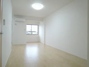 三沢駅（青森県）のマンスリーマンション・ウィークリーマンション「ポライトリーローズ三沢 202・洋室(No.1316165)」メイン画像