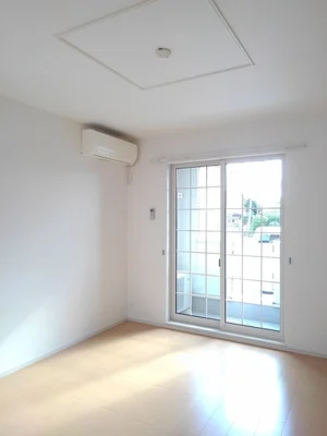 のマンスリーマンション・ウィークリーマンション「サニーガーデンⅢ 102・洋室(No.1316221)」メイン画像