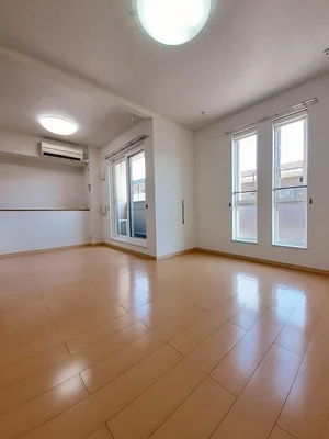 のマンスリーマンション・ウィークリーマンション「シャン・ド・フルール・アイ 203・洋室(No.1316275)」メイン画像