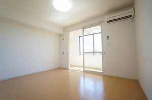 のマンスリーマンション・ウィークリーマンション「サン・ヤスダⅡ 202・洋室(No.1316281)」メイン画像