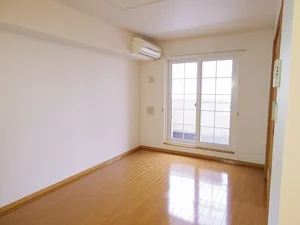 のマンスリーマンション・ウィークリーマンション「カレント綾瀬 201・洋室(No.1316377)」メイン画像