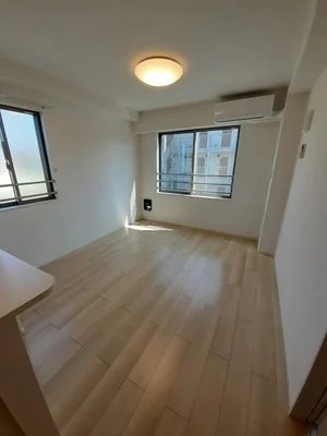 のマンスリーマンション・ウィークリーマンション「ブルー　ムーン 201・洋室(No.1316420)」メイン画像