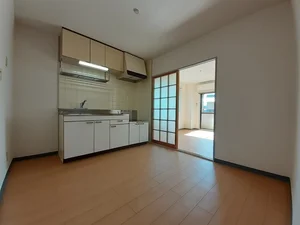 のマンスリーマンション・ウィークリーマンション「ウインディ－湘南 201・洋室(No.1316510)」メイン画像