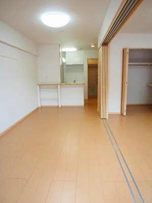 南城市のマンスリーマンション・ウィークリーマンション「カルムヴィラいさおし 403・洋室(No.1316545)」メイン画像