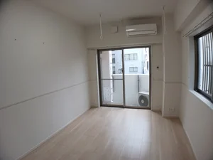 のマンスリーマンション・ウィークリーマンション「ラフレシール　ＳＨＩＭＡ 303・洋室(No.1316567)」メイン画像