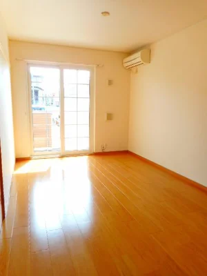 のマンスリーマンション・ウィークリーマンション「コリーナ　ベルディ　Ａ 101・洋室(No.1316623)」メイン画像