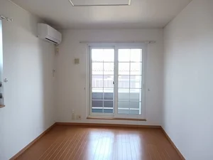 高岡市のマンスリーマンション・ウィークリーマンション「ＷＥＳＴ　戸出 201・洋室(No.1316624)」メイン画像